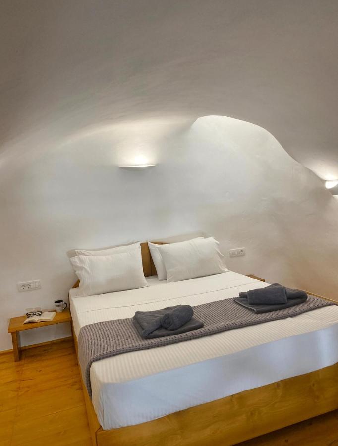 Volcan Secret Cave - 3