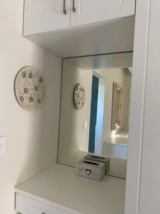 Gorgeous, private cottage in prestigious Newlands. - 3