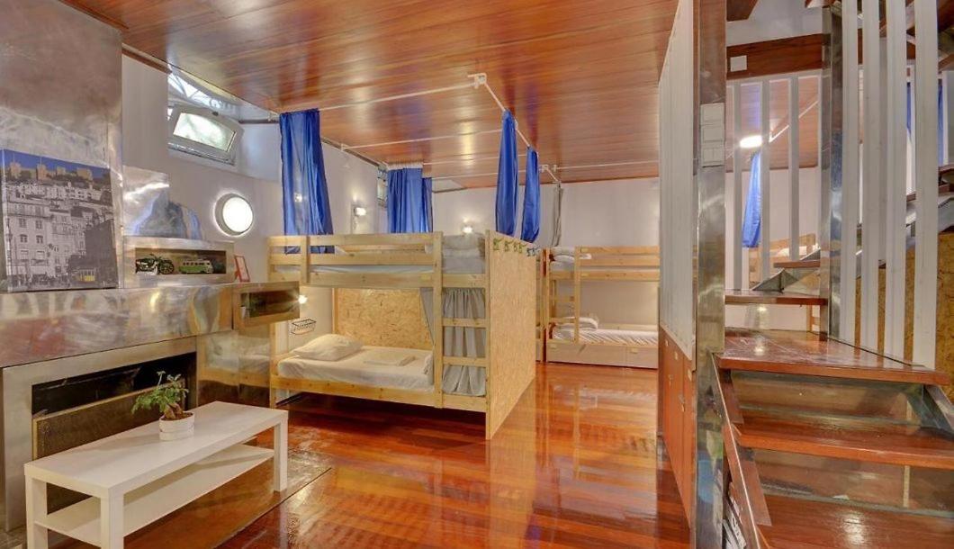 White House Lisbon Hostel - 3