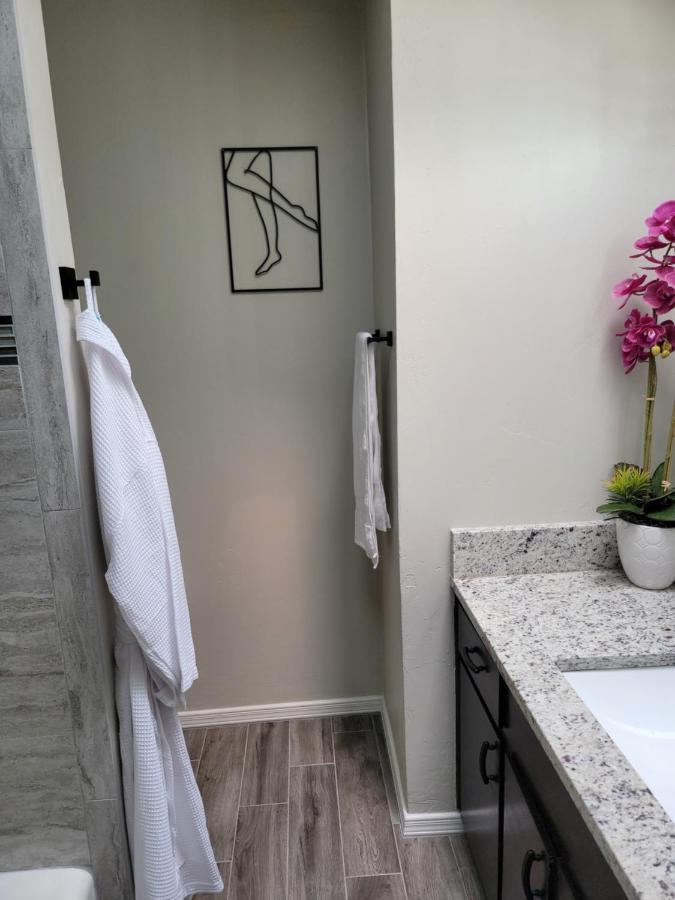 Desert Oasis Inn — photo 15