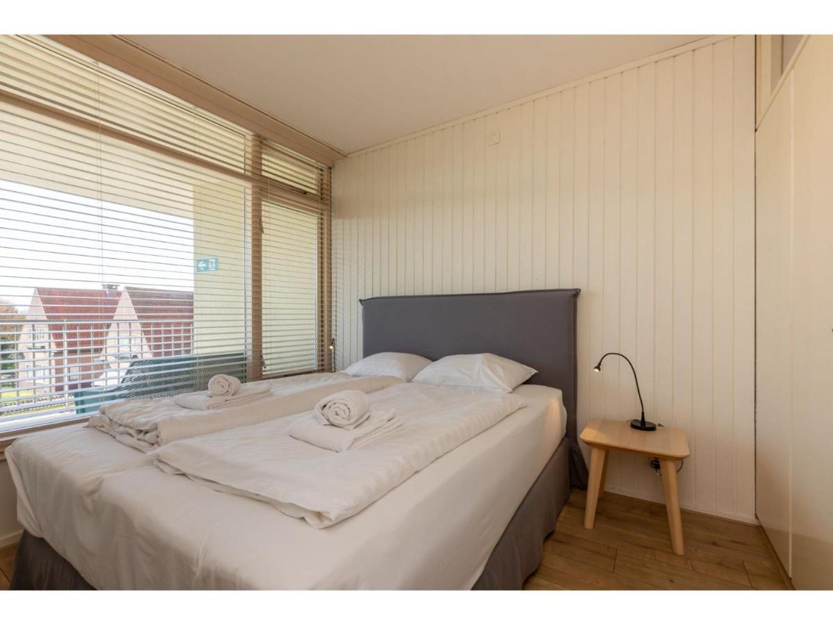 Attractive apartment in the center and at the bottom of the Zoutelande dunes photo