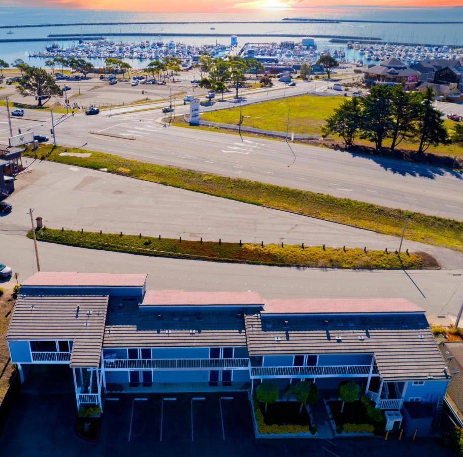 Harbor View Inn — photo 10