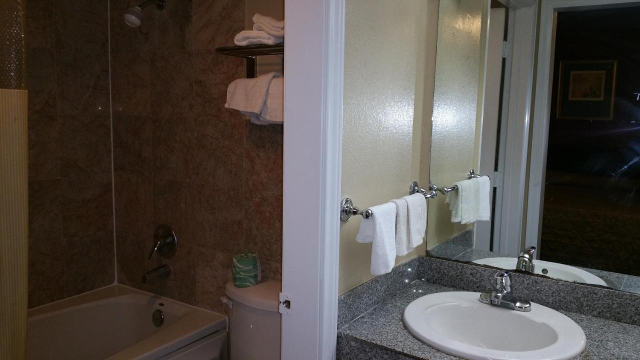Executive Inn — photo 3