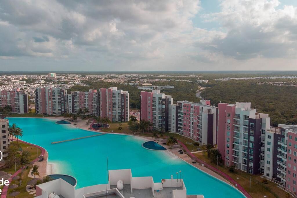 Departamento Moderno con Vista a la Laguna en Dream Lagoons - 2