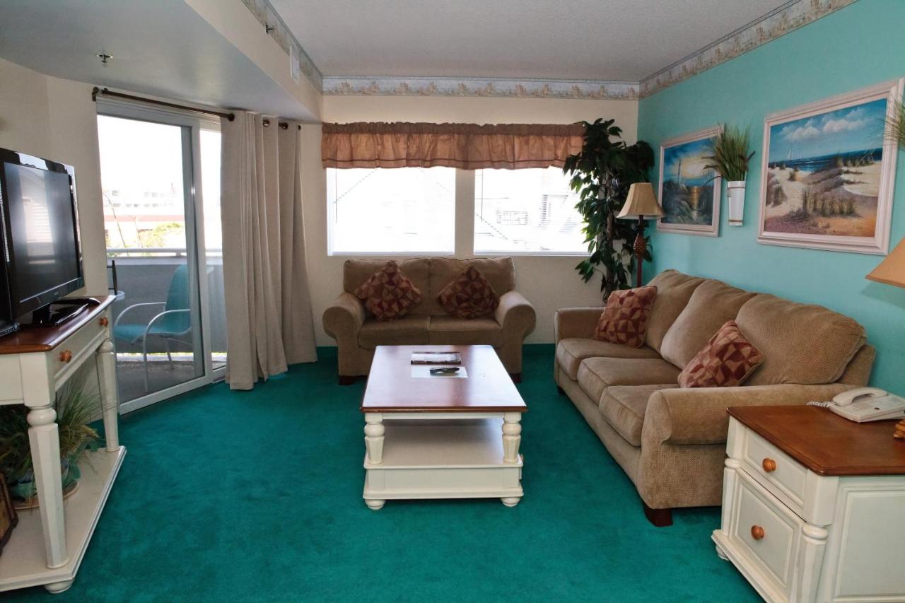 Watson's Regency Suites — photo 18