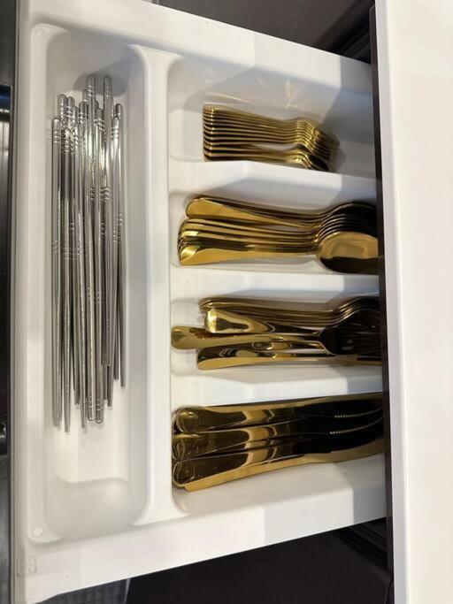 Private 4BR Model Home center Patong - 5