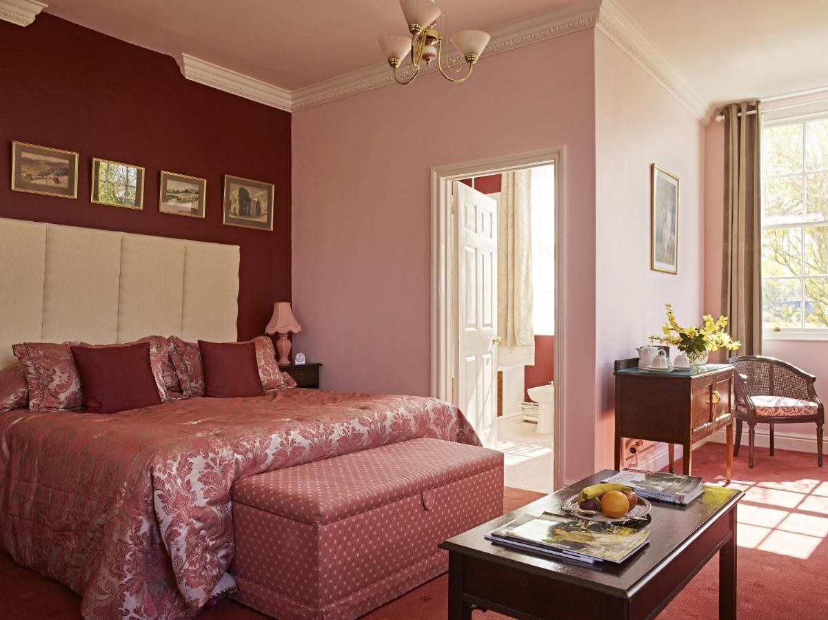 Corse Lawn House Hotel - Laterooms