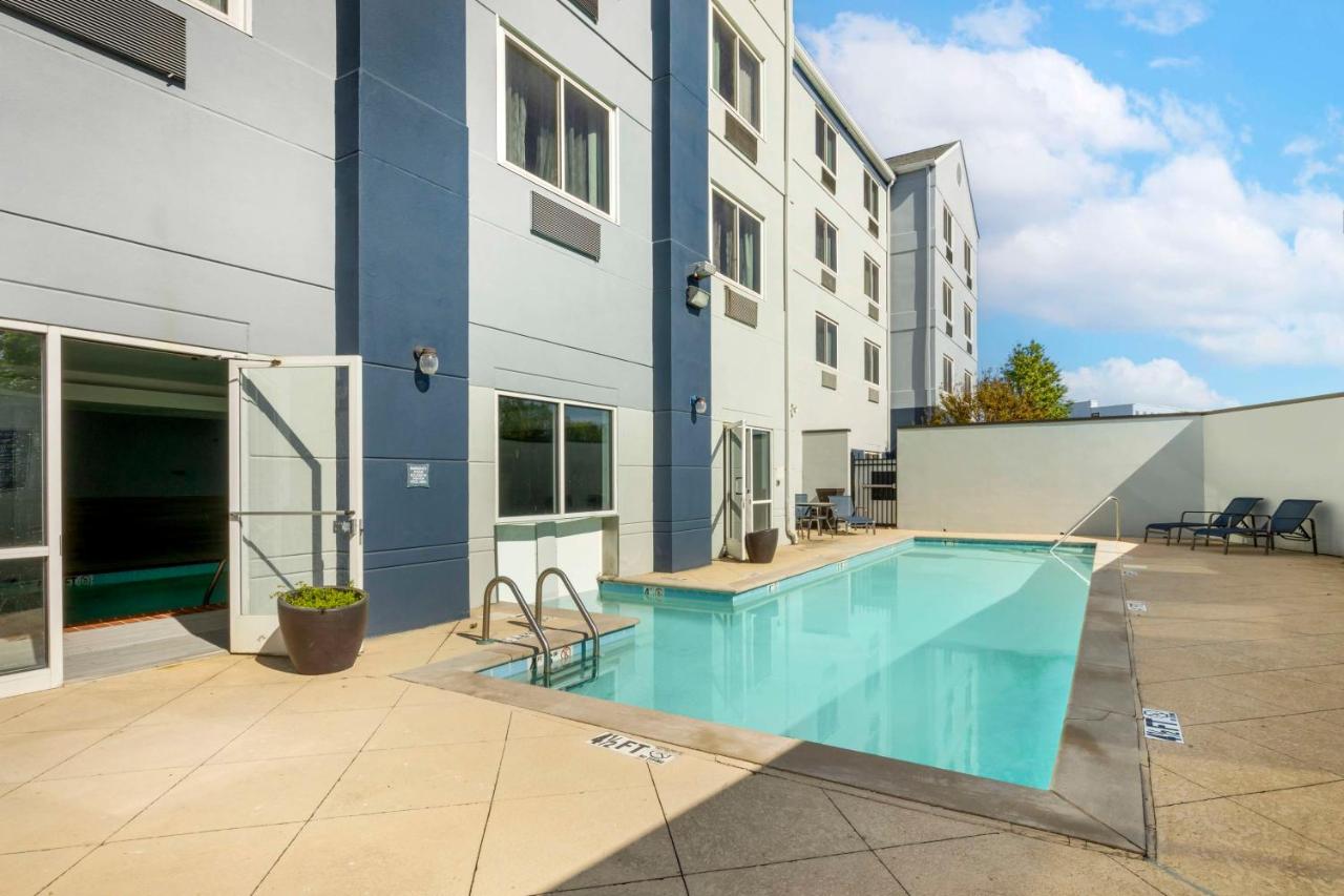 Best Western Plus Nashville Airport Hotel - BNA - 2