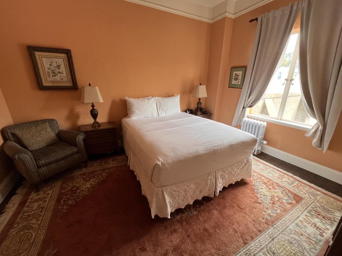 Berkeley City Club Hotel — photo 14