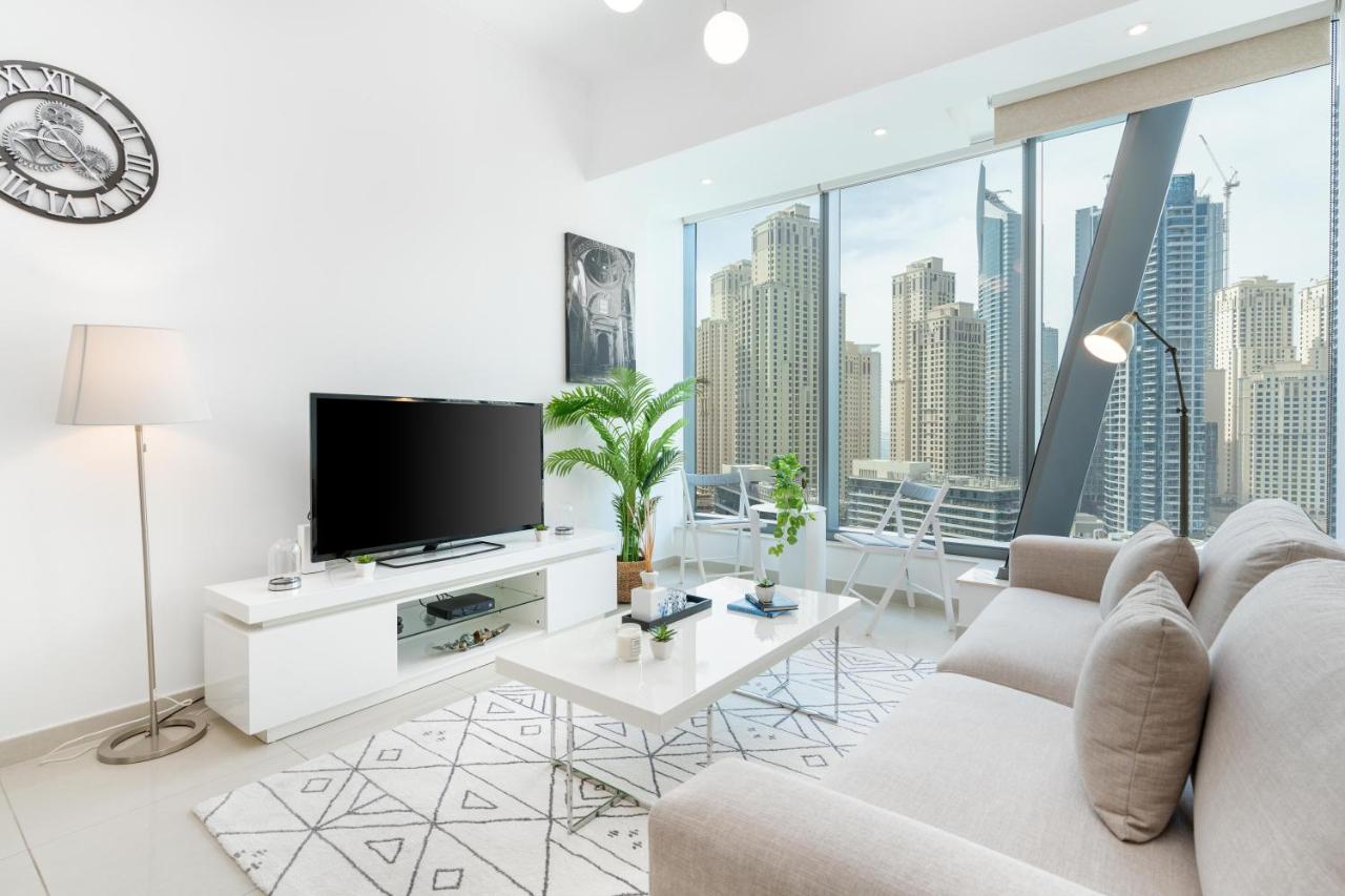 Gala Guests - Silverene Tower Marina Living Apartments - 5