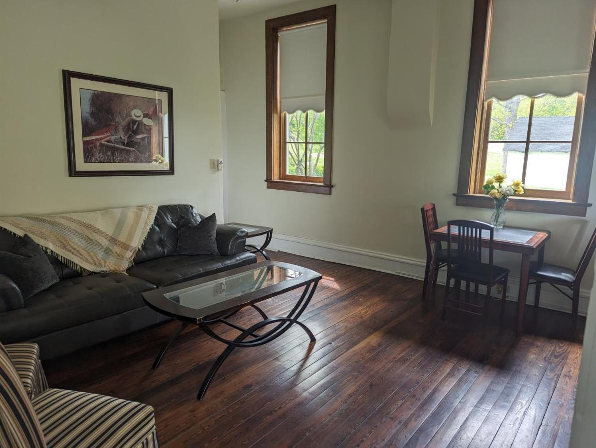 Arcadia Academy Bed & Breakfast — photo 15