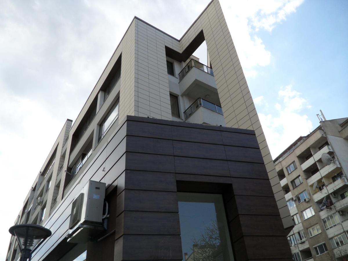 Апартаменти Las Tres Palmas, София – Обновени цени 2023