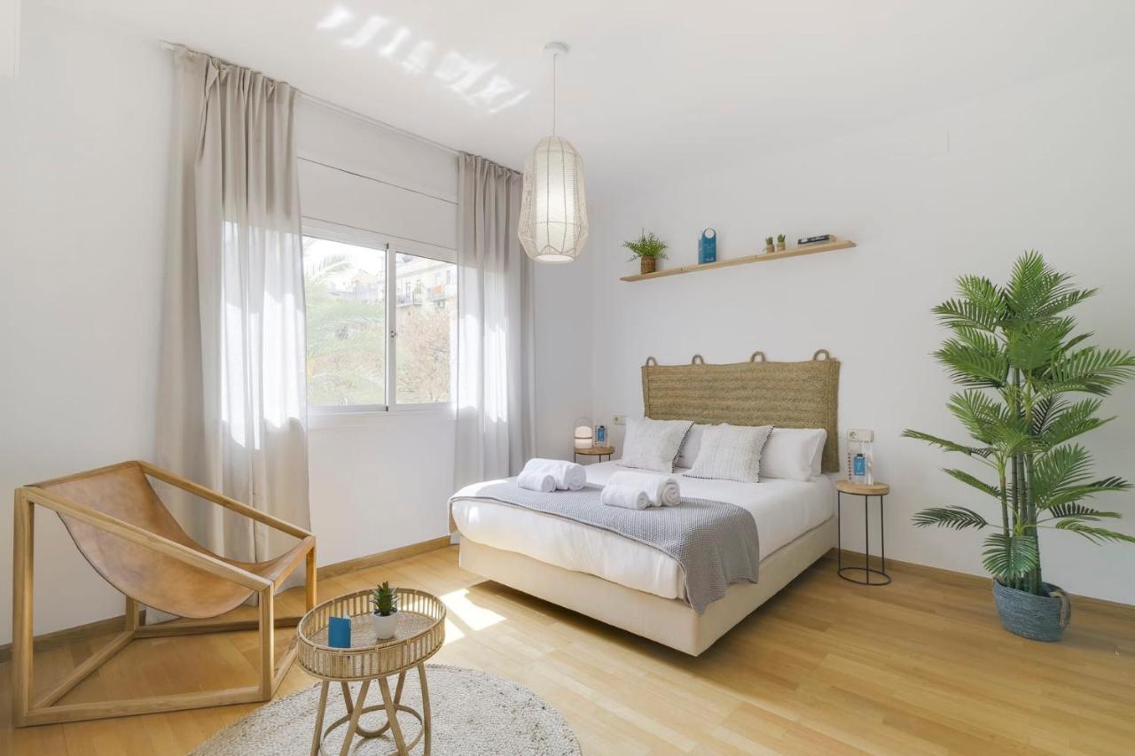 Sweett - Monumental - 2