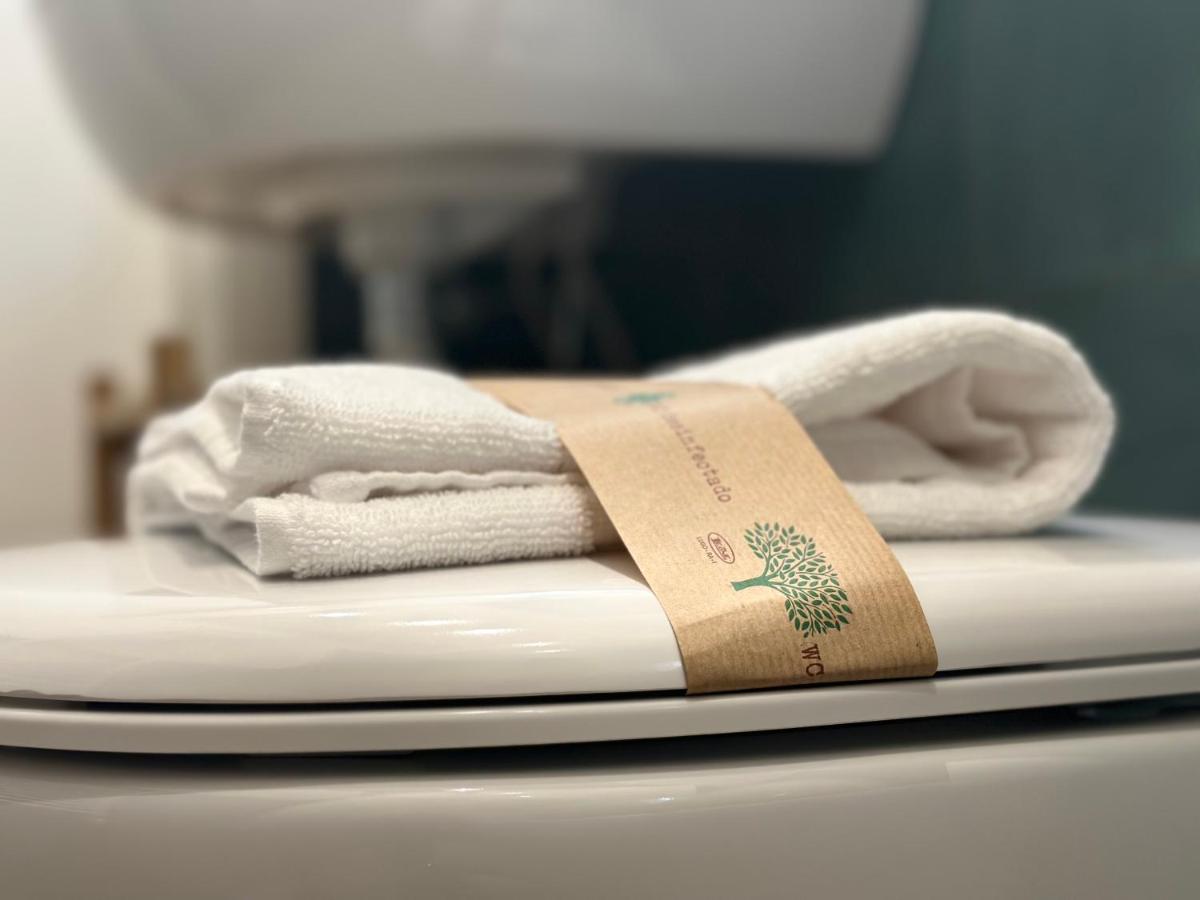 Clyde Large Suite - 3