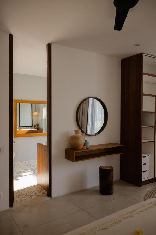 The Bed by The Sea - 3