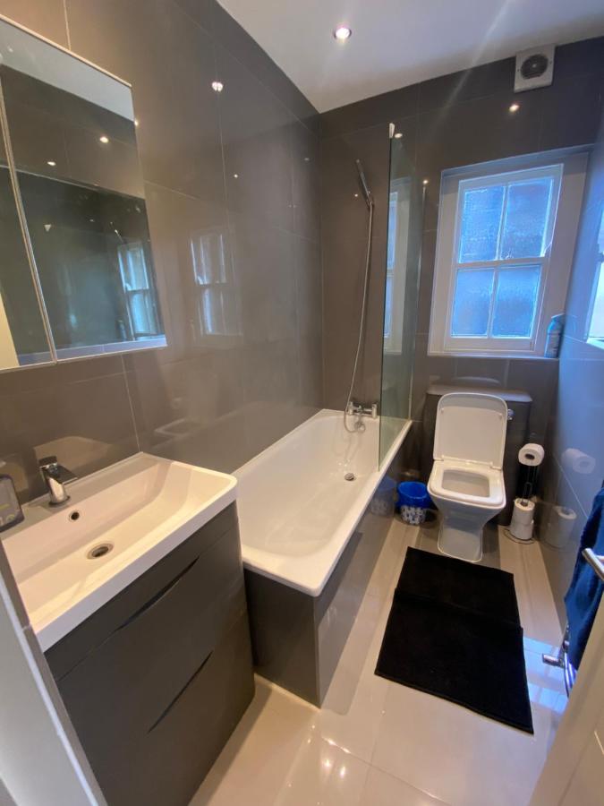 Marylebone Stays Steps from Baker Street - 3