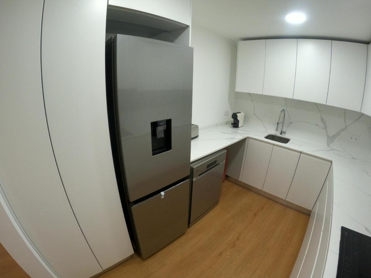 Lisbon, renovated T2 apartment near Rossio - 4