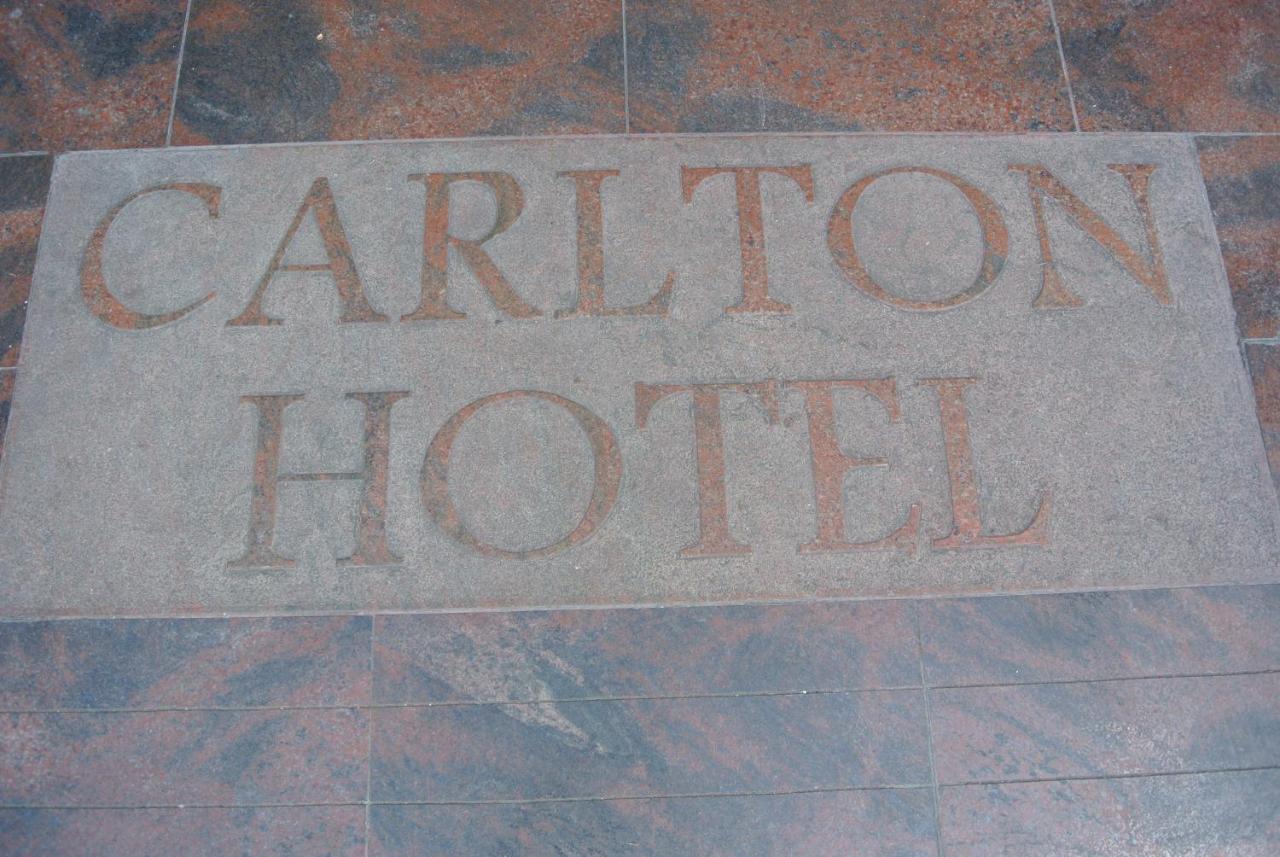 Carlton Hotel - 4