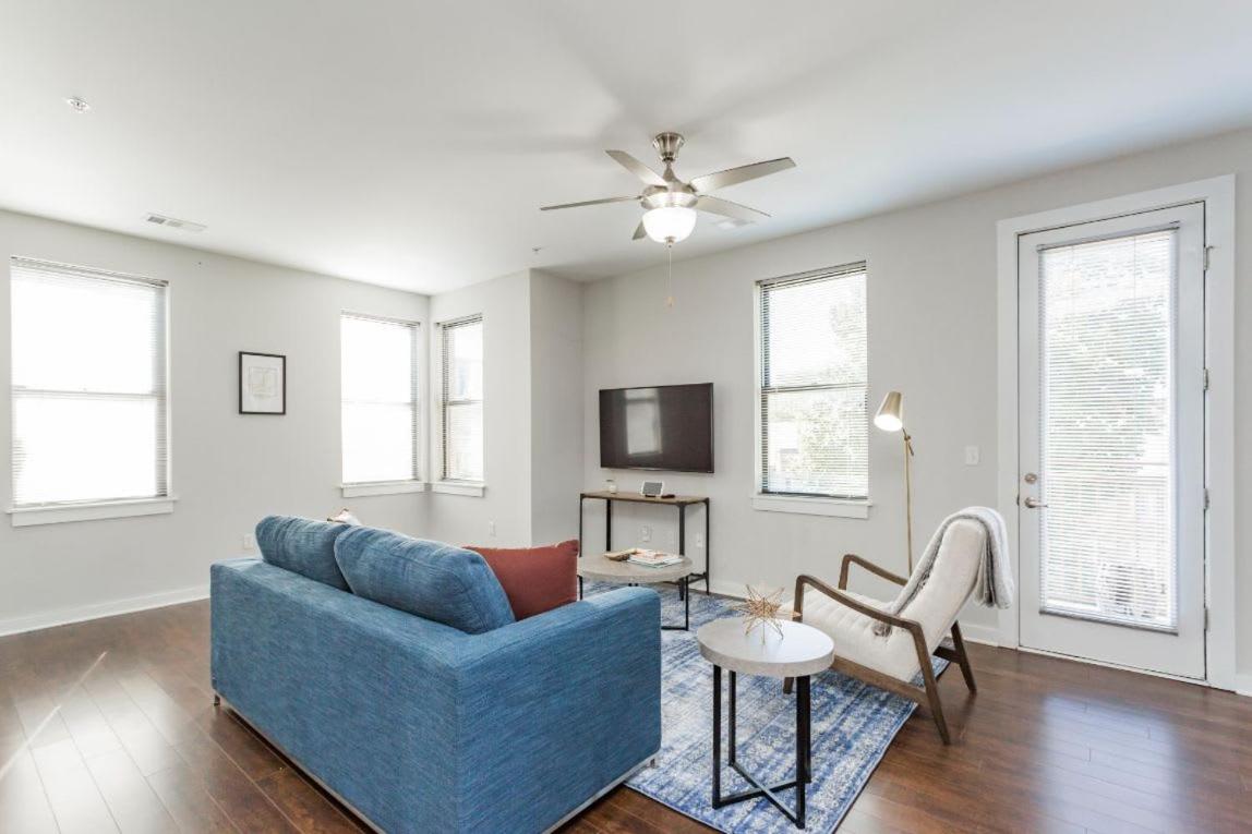 CozySuites Music Row Spacious 2BR free parking 25 - 2