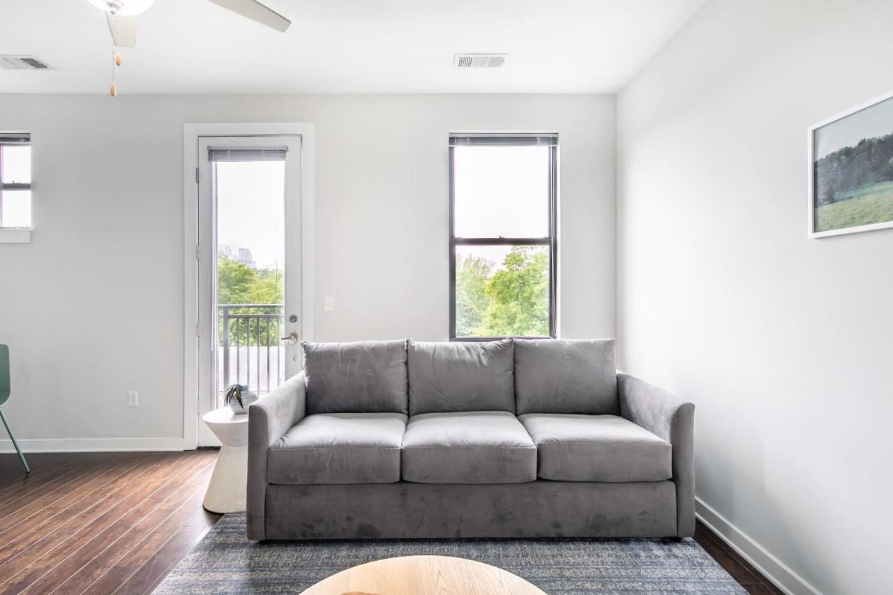 CozySuites Music Row Astonishing Studio with free parking 52 - 2