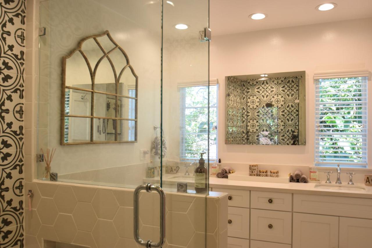 Beverly Hills Celebrity Home - 3