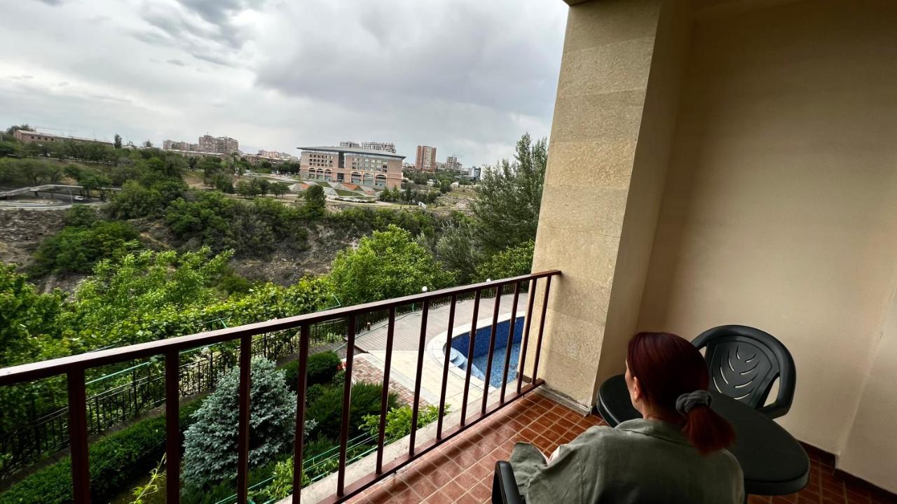 Olympia Garden Hotel photo