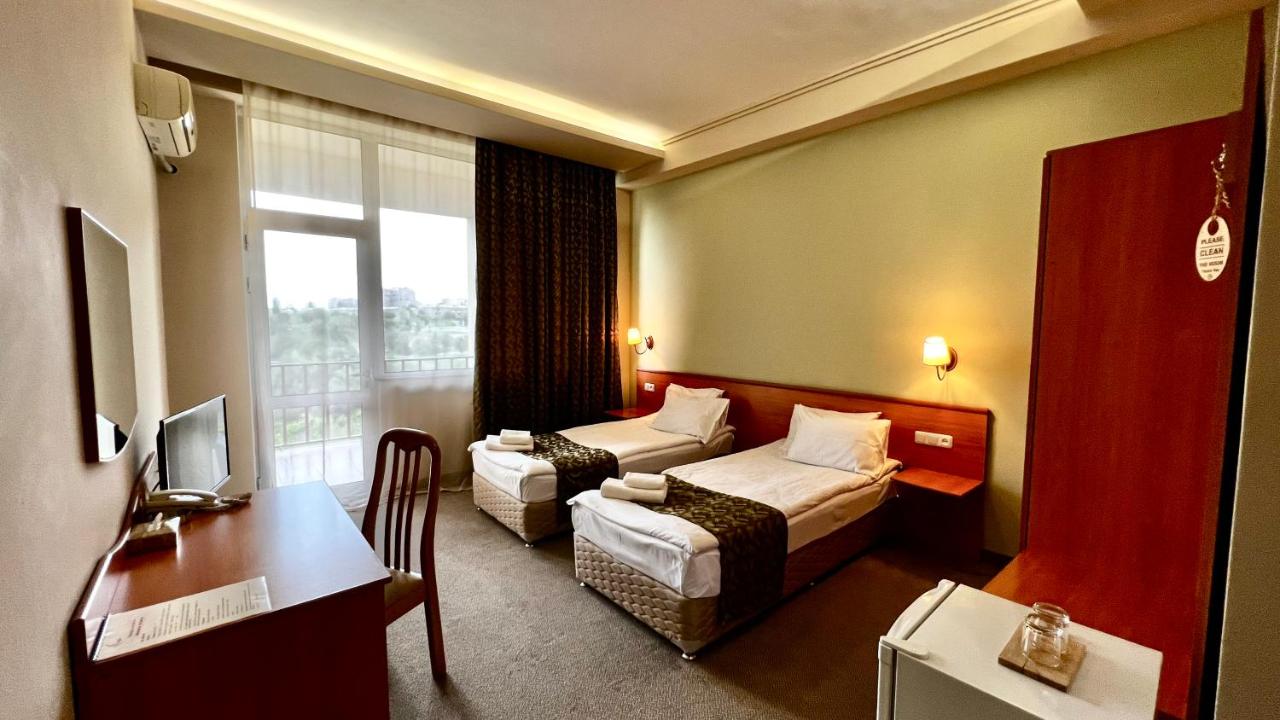 Olympia Garden Hotel photo