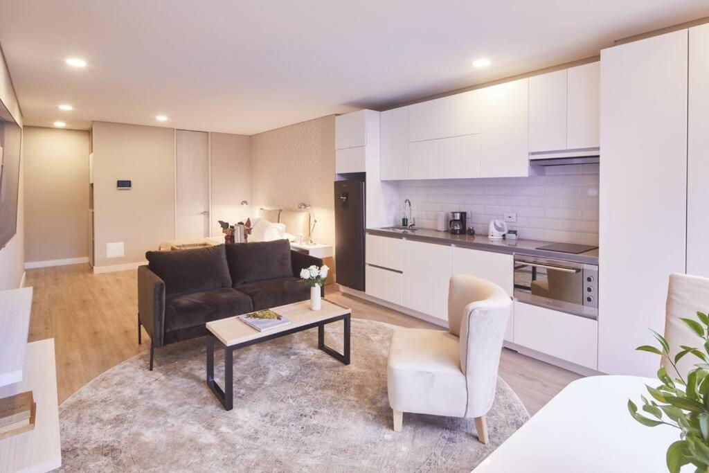 305 New Fancy Loft Parque El Virrey by LETOH - 4