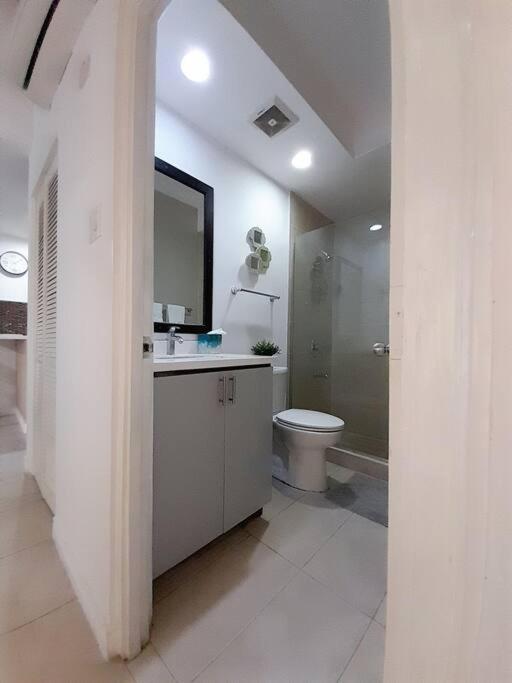 Choose To Be Happy at Brompton Estates - 1-BR & 2-BR w Pool - 3