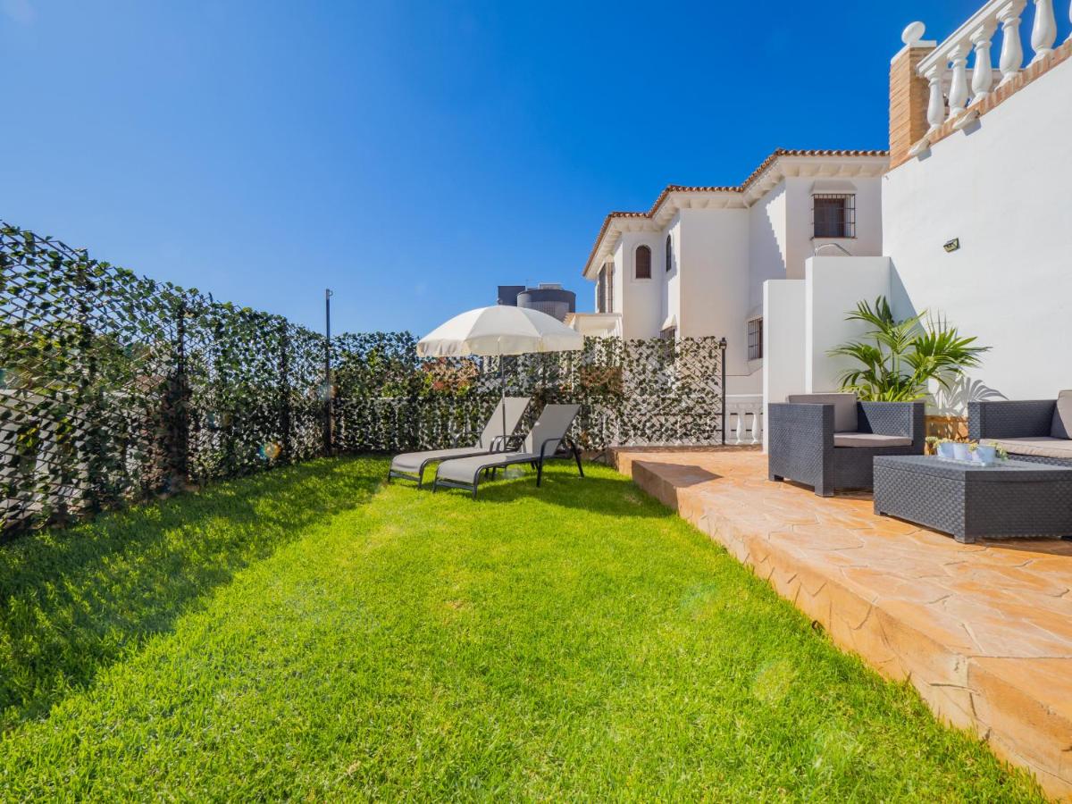 Cubo's Hostal William's Sunny 3 with Breakfast - 4