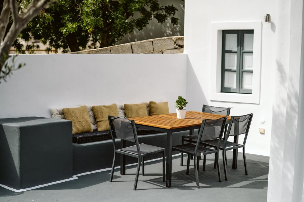 3-Room, 3-Bath Family Villa with Massive Pool, Central Location, Seconds from Cliff! - 5