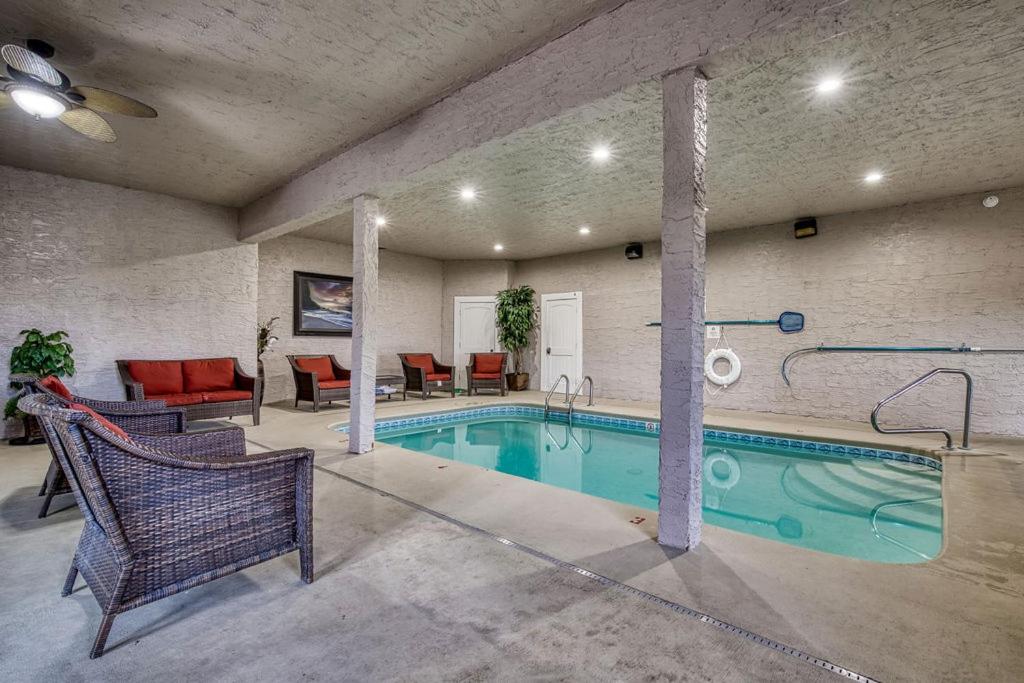 Serenity Mountain Pool Lodge — photo 10