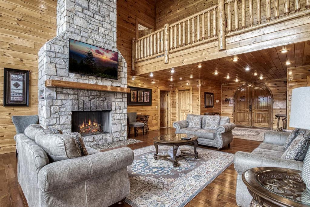 Serenity Mountain Pool Lodge — photo 21