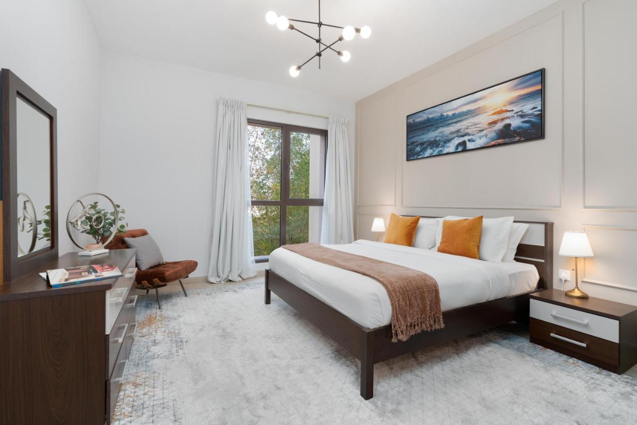 Ultimate Stay / Burj Al Arab View / Brand New / Amazing Pool with a View / Perfect Holiday / Madinat Jumeirah / 2 BDR - 2