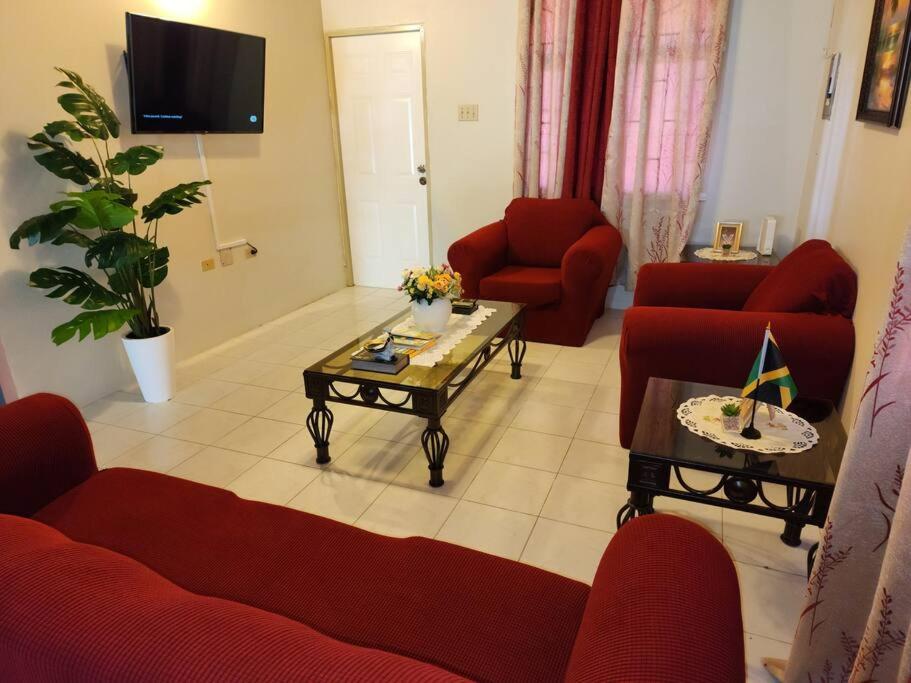 Relax and Unwind At Scenic Plateau - 5