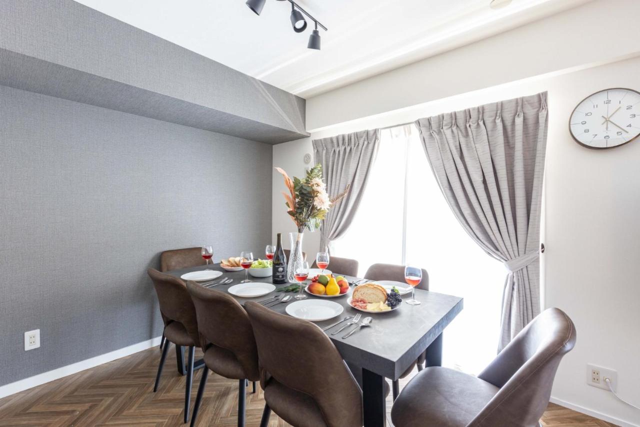 River Side Namba 302 - 2