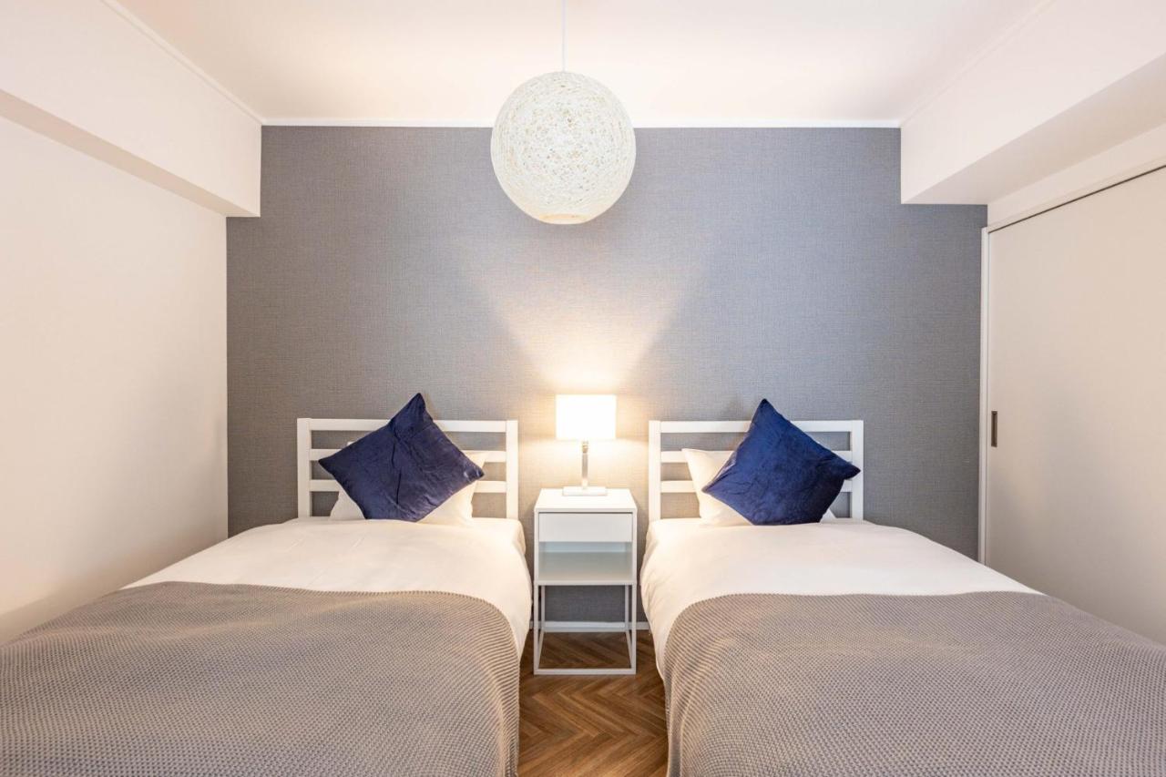 River Side Namba 302 - 3