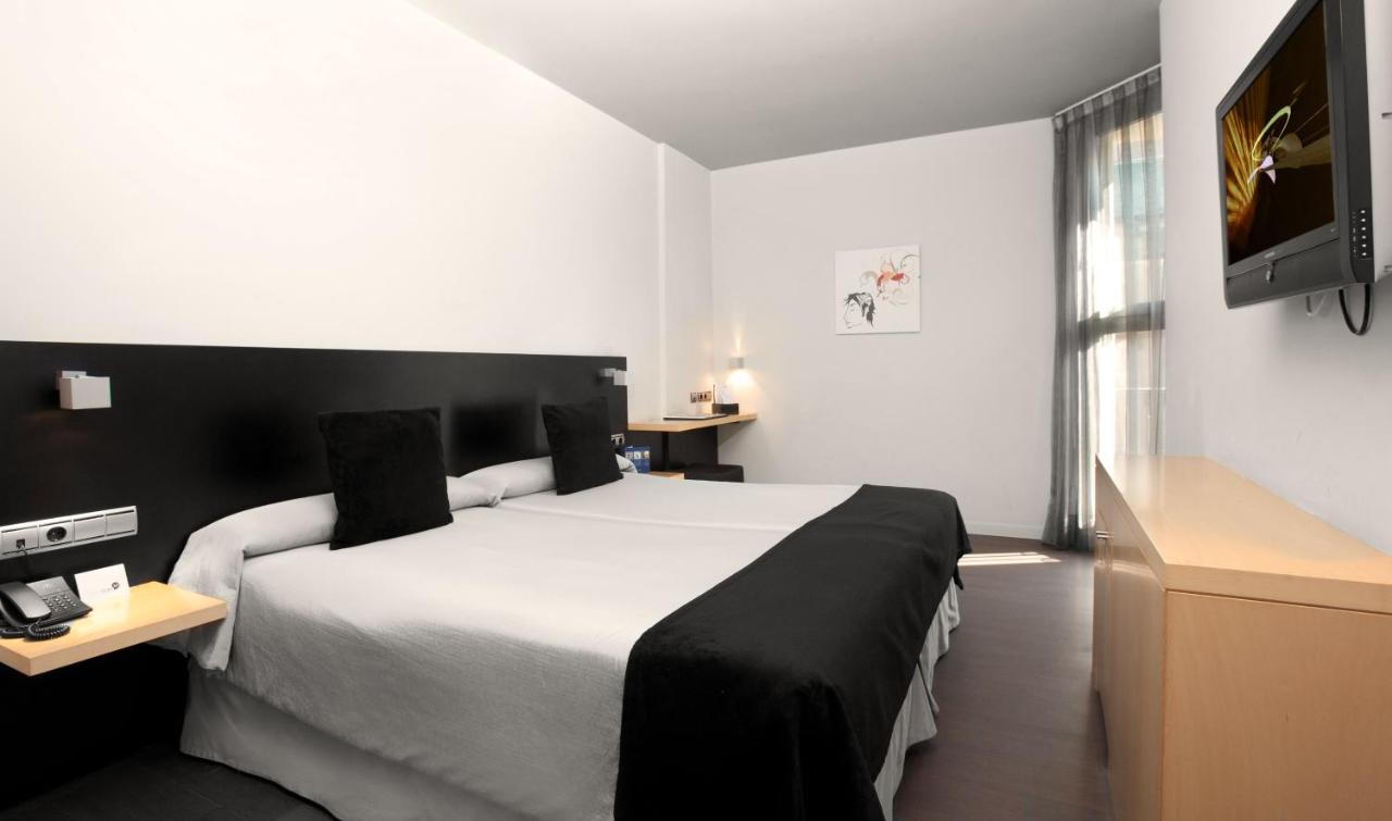 Hotel Onix Liceo - Laterooms