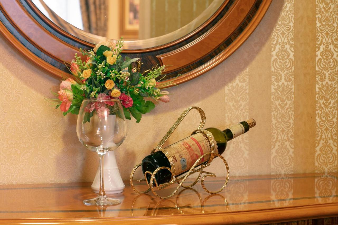 Shah Palace Luxury Museum Hotel photo