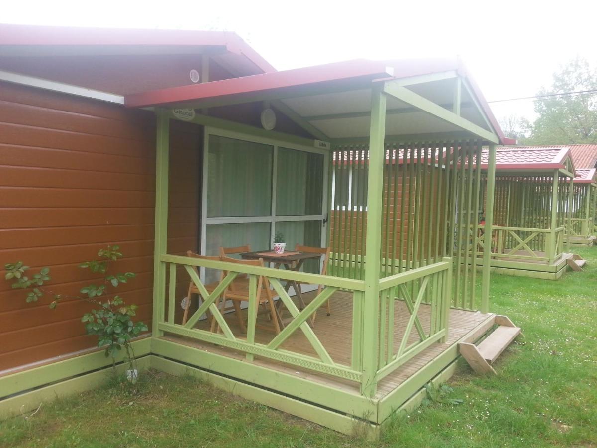 Camping Covadonga (España Soto de Cangas) - Booking.com