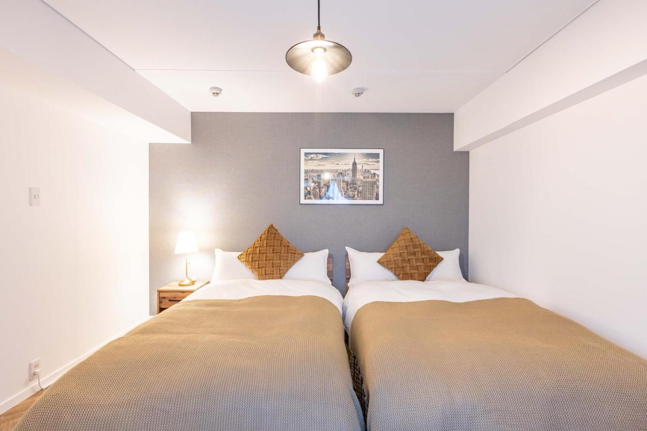 River Side Namba 302 - 4