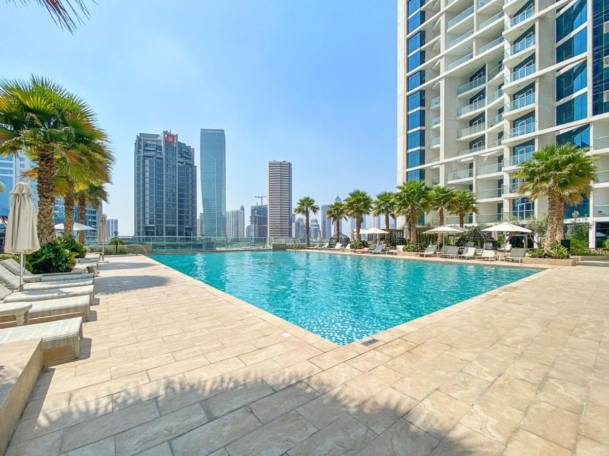 ALiving Modern 1BR Apartment with Balcony & Canal View I DAMAC Maison Prive A- 517 - 4