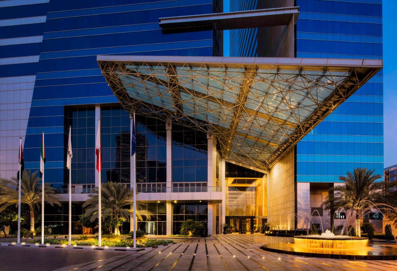 The H Dubai photo