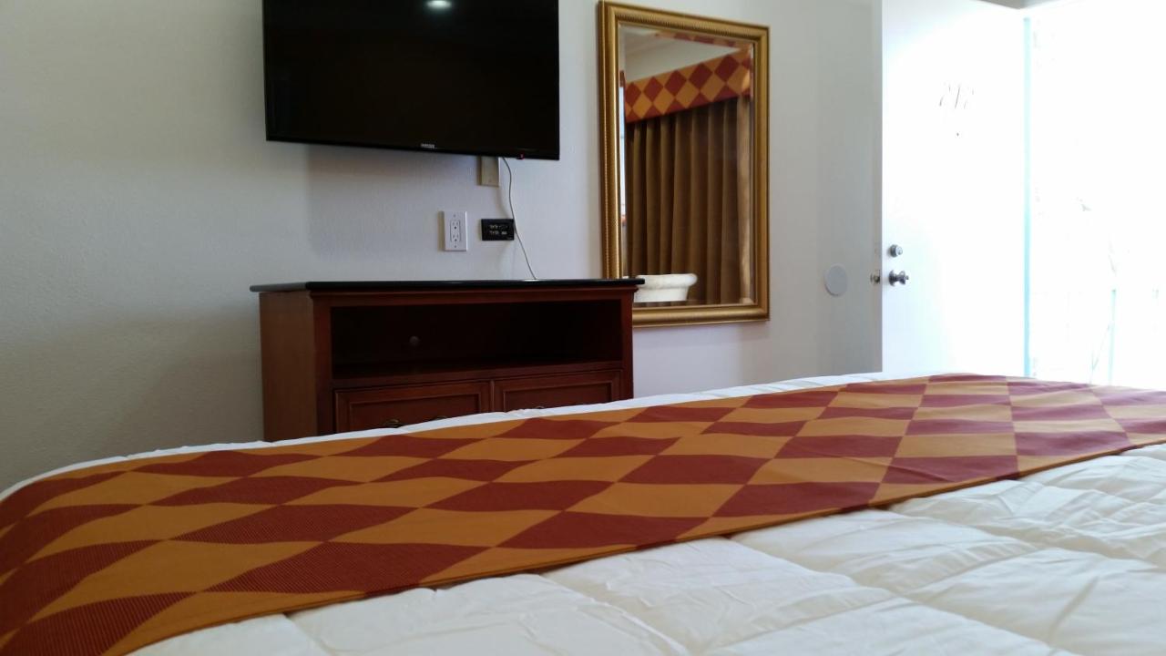 Anchor Inn Motel — photo 24
