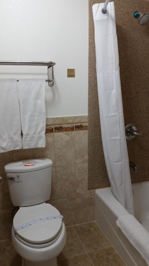 Anchor Inn Motel — photo 15