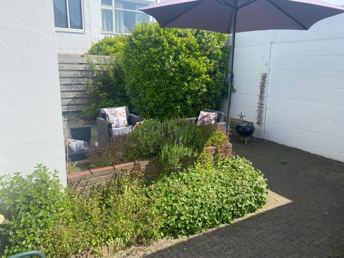 Zomerhuis aan Zee photo