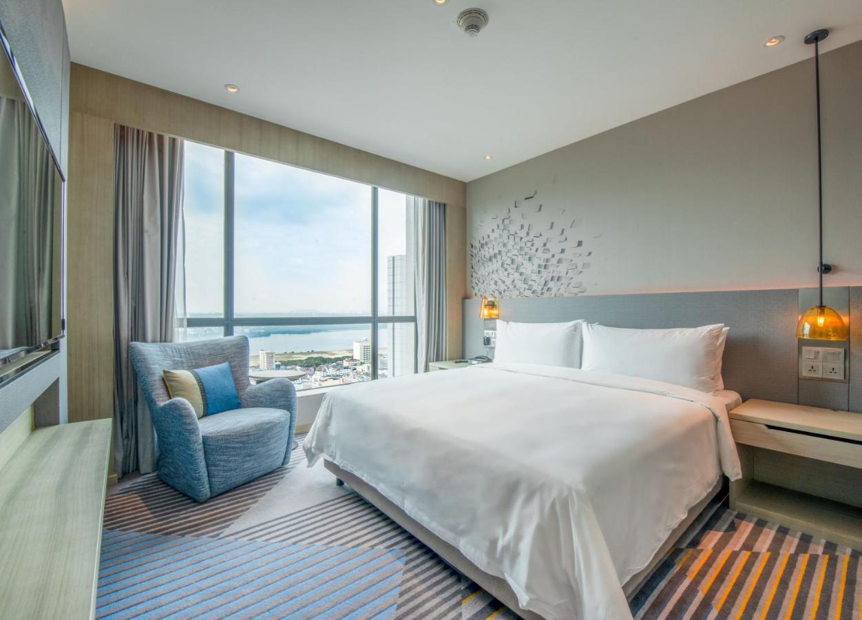 Holiday Inn Johor Bahru City Centre by IHG - 5
