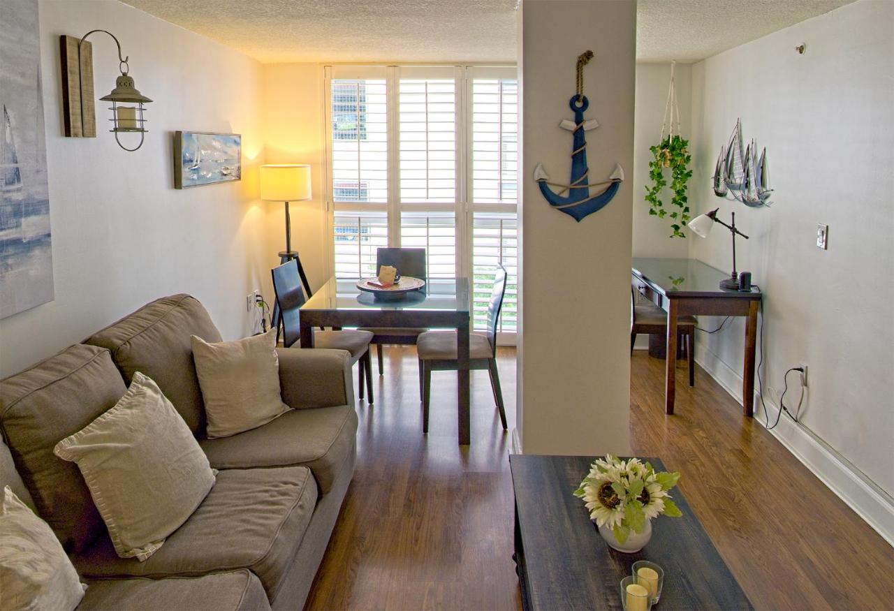 1bed 1bath Steps To Marina & Cocowalk In Grove