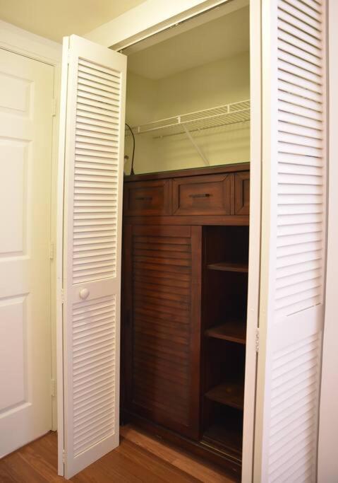 1bed 1bath Steps To Marina & Cocowalk In Grove - 4