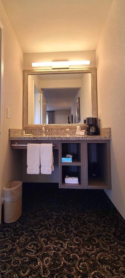 Dow Villa Motel — photo 8
